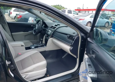 2014 Toyota Camry Hybrid Le из США, поврежденный, VIN 4T1BD1FK8EU106235